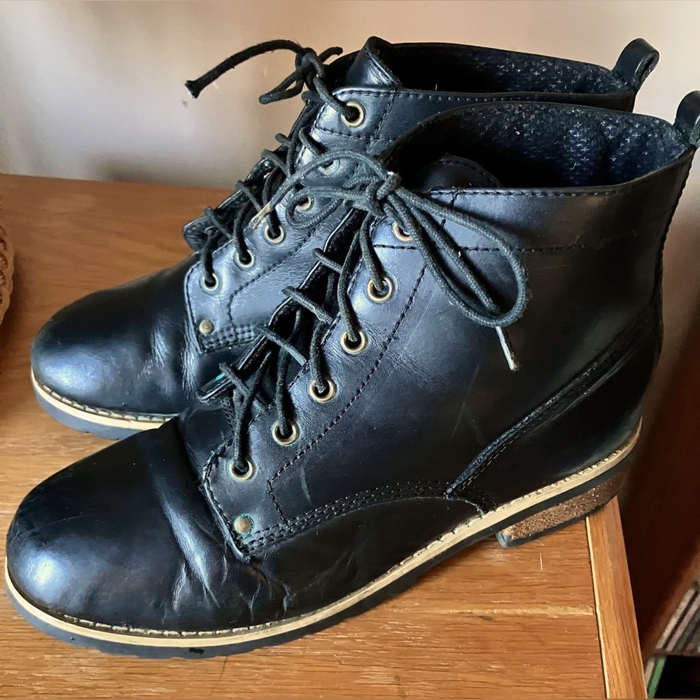 Amercan Eagle Leather Webber Boots